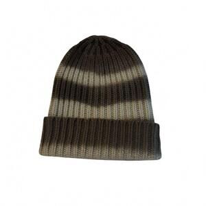 NEW HURRAY women's sailor beanie in gravel/buffalo gradient